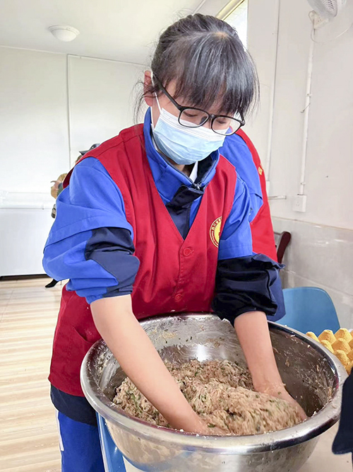 学习雷锋 青春志愿 美在南卫